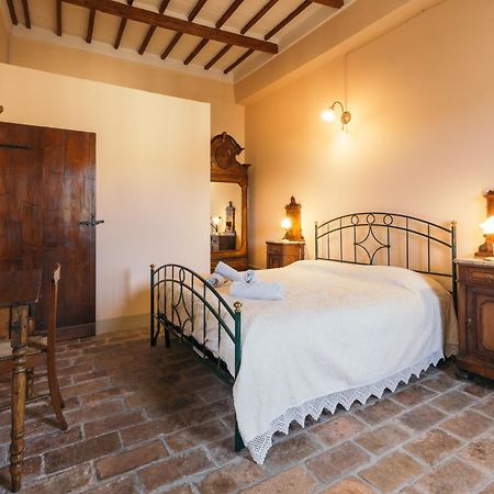 A Palazzo Bed & Breakfast Pergola Luaran gambar