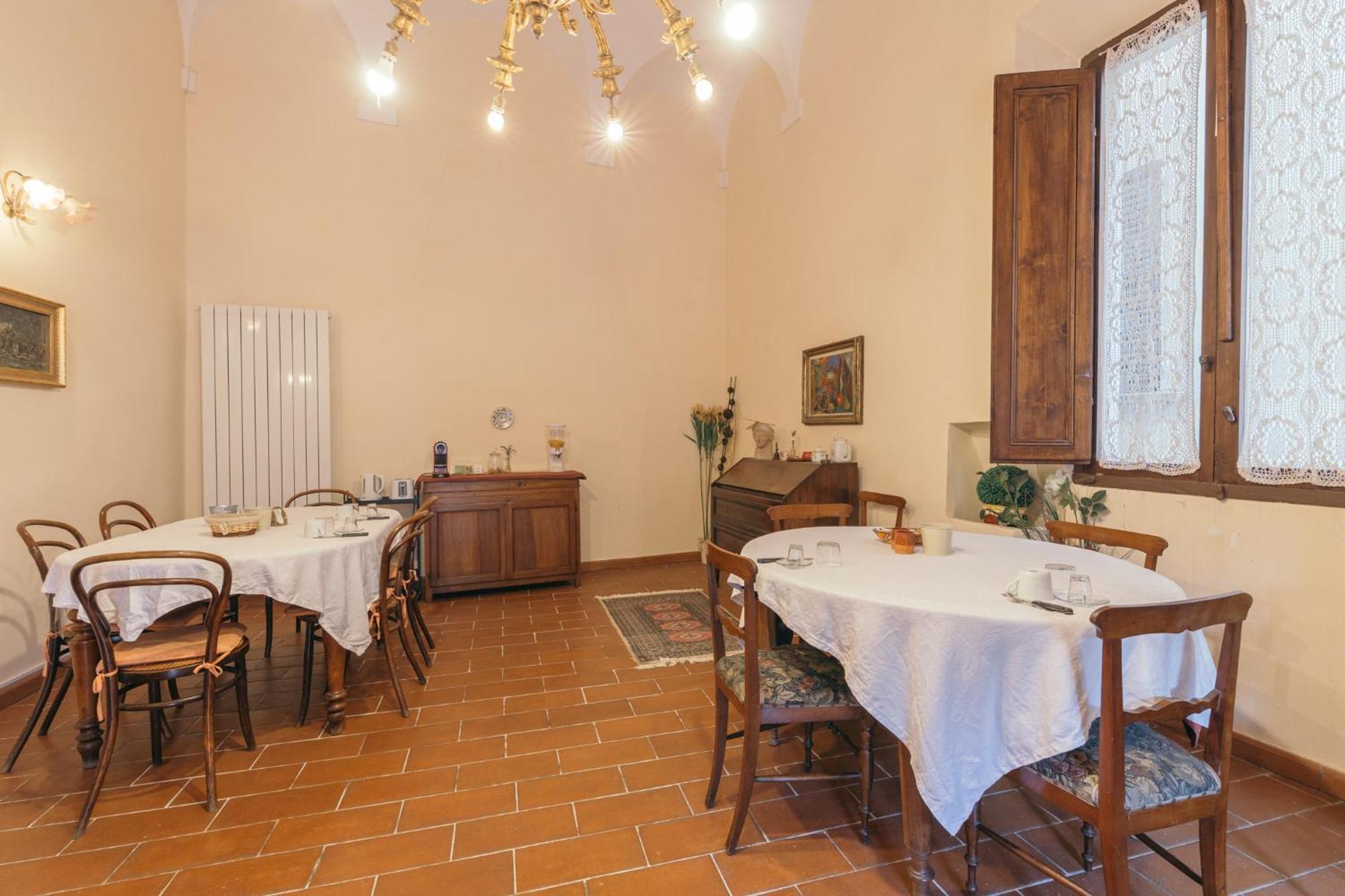 A Palazzo Bed & Breakfast Pergola Luaran gambar