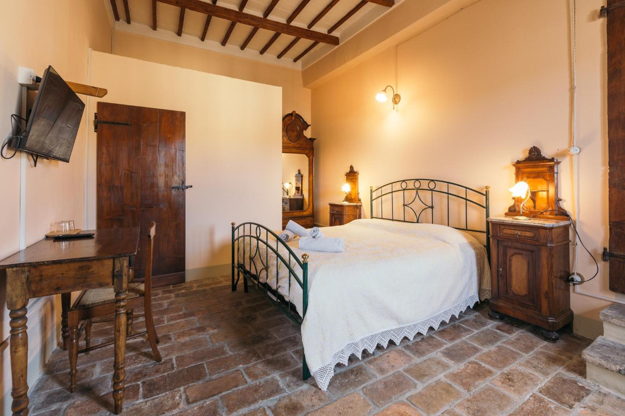 A Palazzo Bed & Breakfast Pergola Luaran gambar